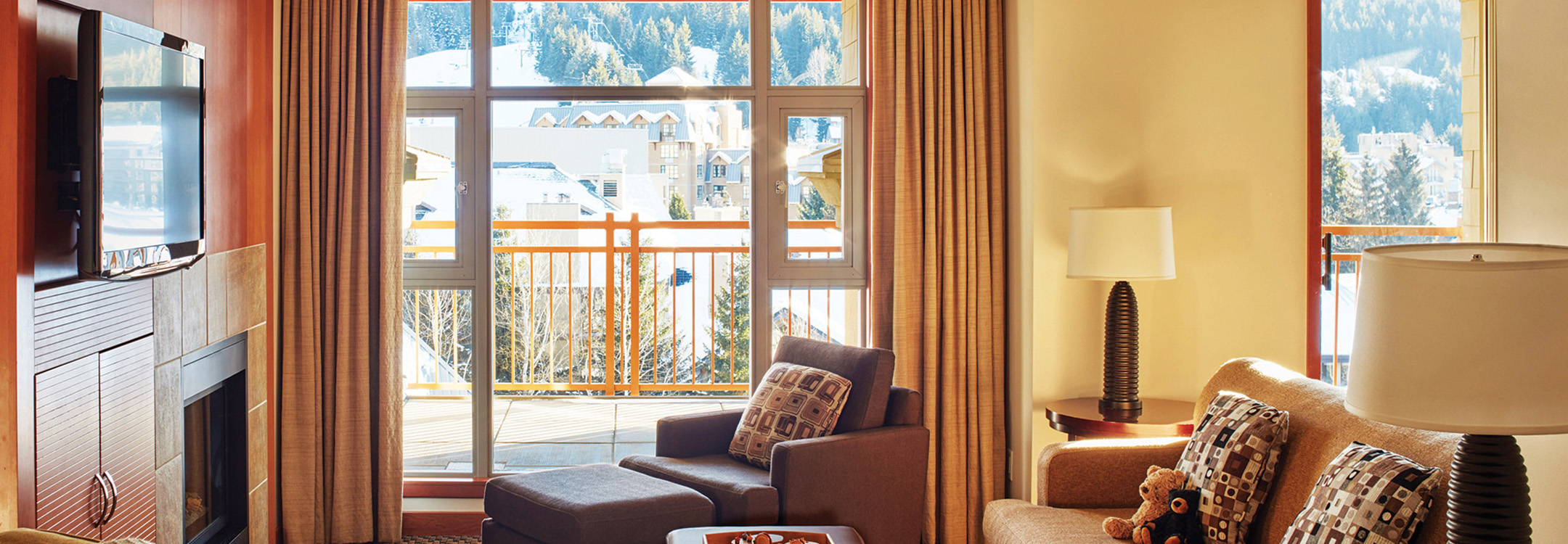 Pan Pacific Whistler Village Center Canuck Place Suite