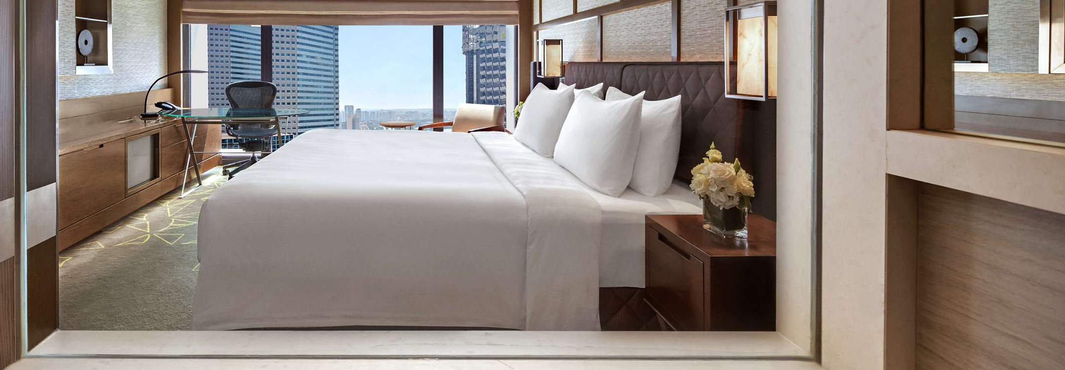 Panoramic Room at Pan Pacific Singapore