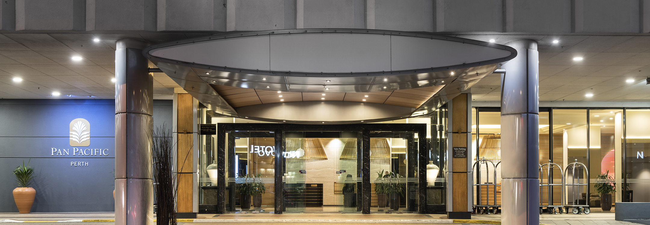Entrance to Pan Pacific hotel perth