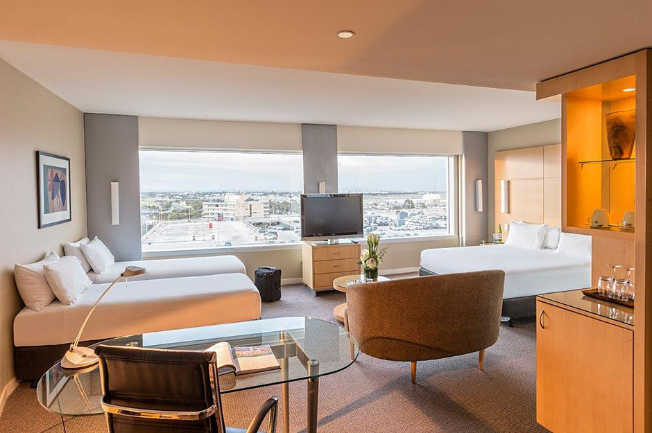   hotel room in parkroyal melbourne airport