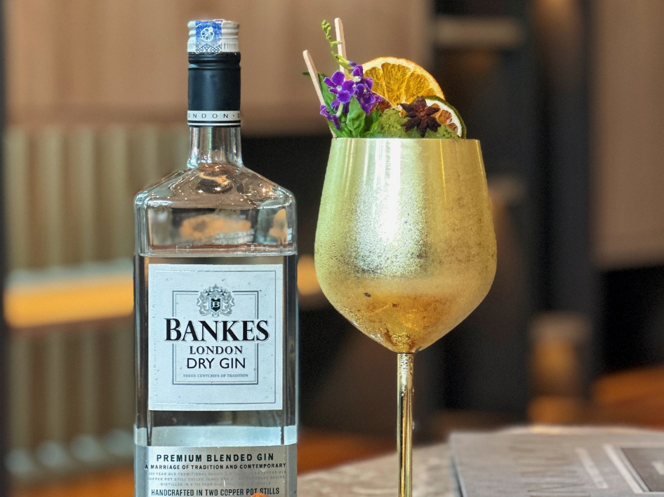 <p>Enjoy a delightful 30% off when you purchase any two drinks during our Happy Hour. Whether you're catching up with friends or unwinding after a long day, this is the perfect opportunity to sip, savour, and save from 7:00pm to 9:00pm<br />
</p>
