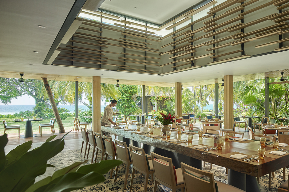 cinnamon restaurant dining area