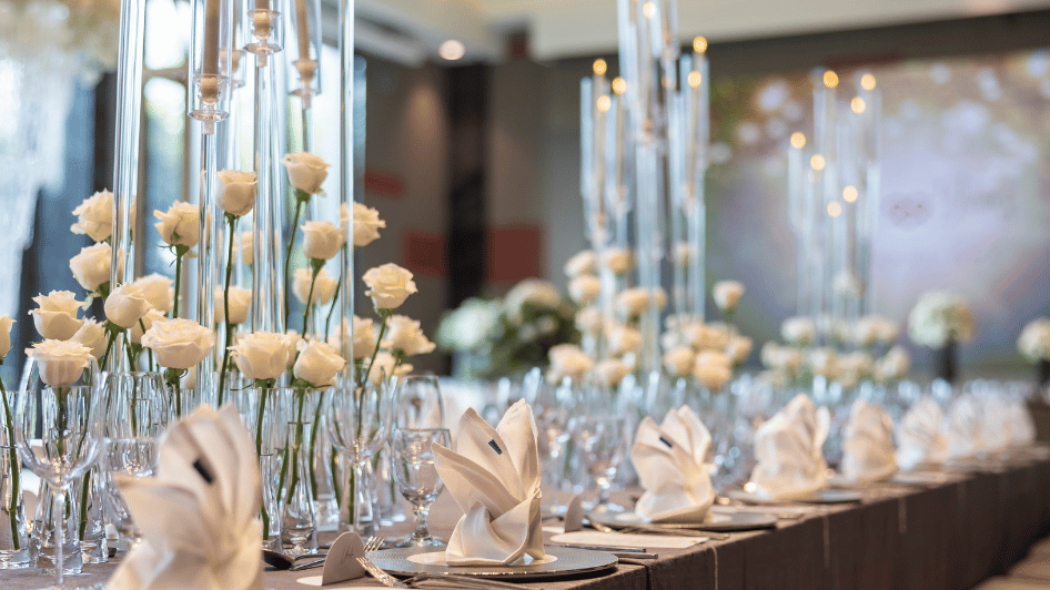 <p><span style="">Enjoy boosted earn rates and get up to 160,000 miles, along with rebates of SGD1000++ off total banquet bill when you confirm your wedding by 30 September 2026.</span></p>
<div> </div>
